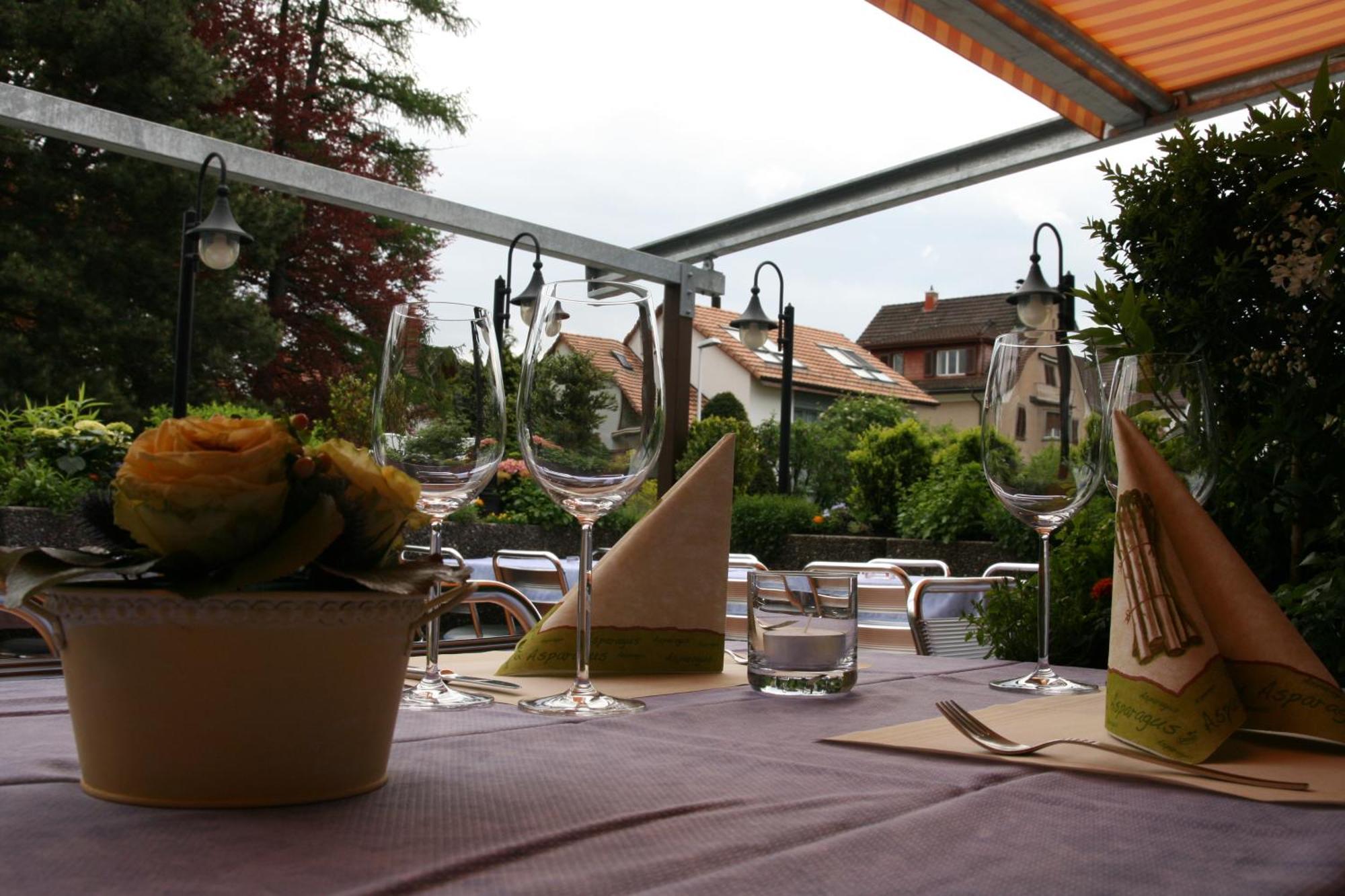 Hotel Glaernisch Hof Horgen Esterno foto