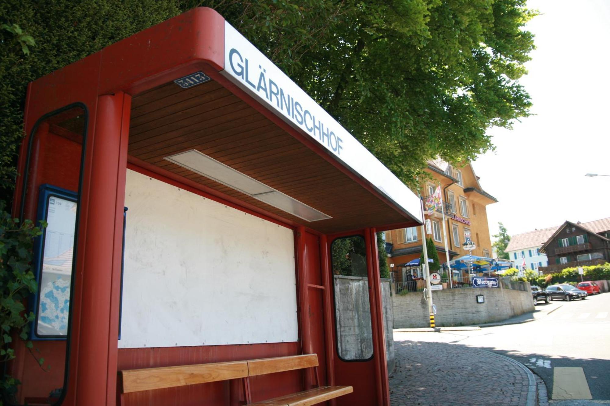 Hotel Glaernisch Hof Horgen Esterno foto