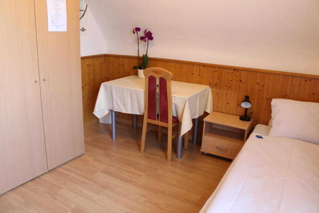 Hotel Glaernisch Hof Horgen Camera foto
